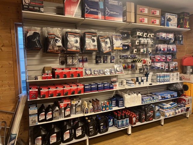 Navigasjonsutstyr og tilbehør